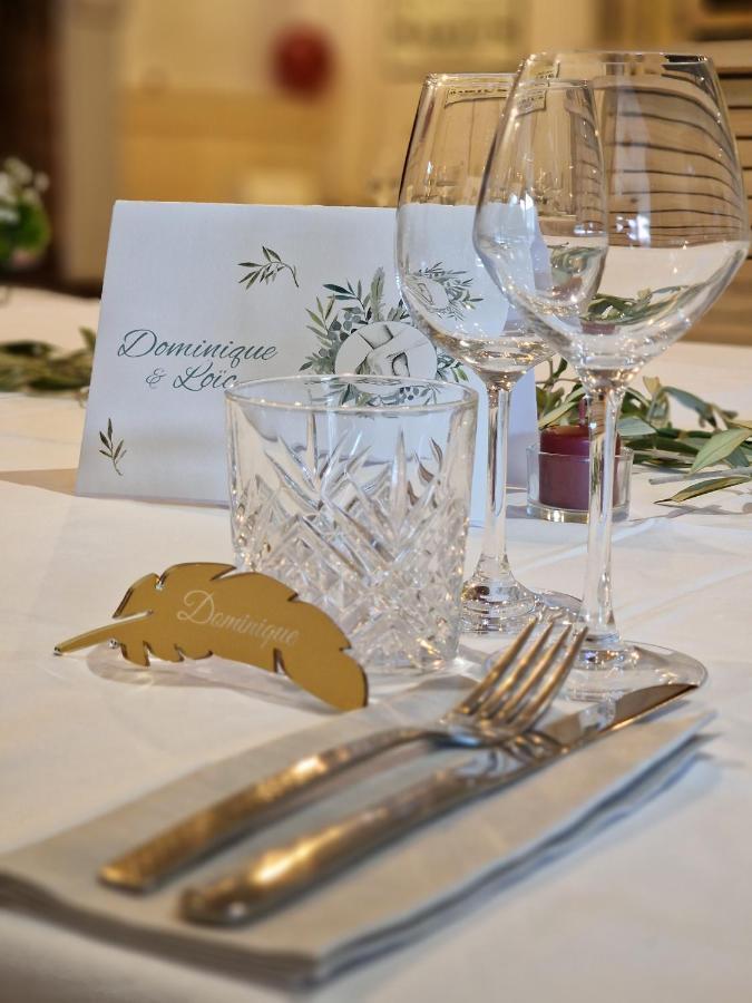 Le Relais De La Caleche Hotel Le Beausset Kültér fotó