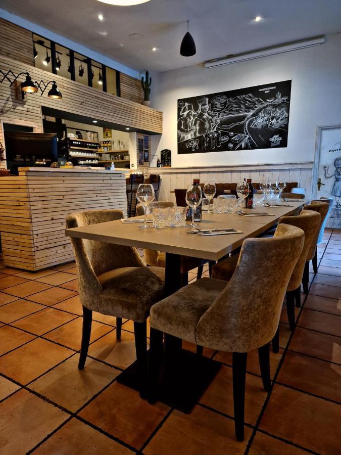Le Relais De La Caleche Hotel Le Beausset Kültér fotó